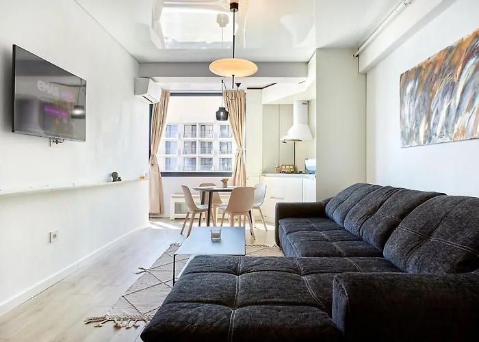 Sea La Vie アパート ナボダリ